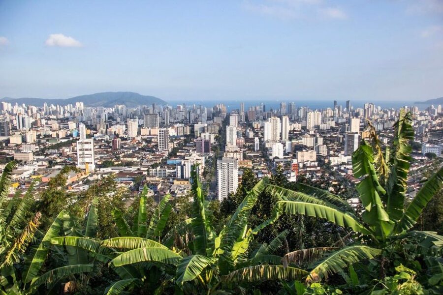 10-hour beach tour Santos: Shared with Tickets & Lunch - Pelé Museum and the story of football’s greatest figure