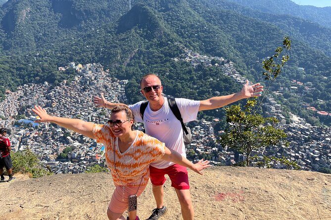2h30 circuit in the Vidigal Favela - Vidigal’s Ecological Park