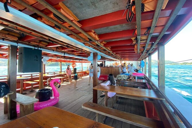 Angra dos Reis Boat Tour with Lunch - Why this full-day trip can be worth your time
