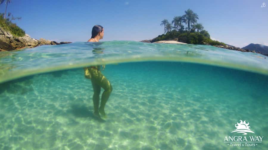 Angra dos Reis: Super Lagoa Azul Speedboat Tour - Lagoa Azul, a natural aquarium without a beach