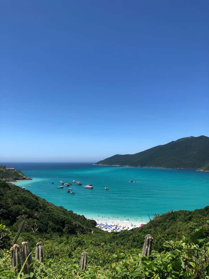 Arraial do Cabo: Boat Trip with Waterslide - First stop: Ilha do Farol and its famous beach