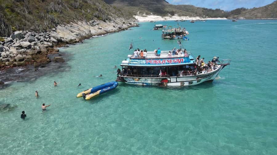 Arraial do Cabo: Boat Trip with Waterslide - Scenic rock formations between the beaches