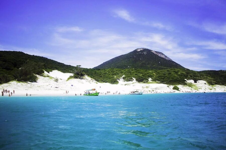 Arraial do Cabo, the Brazilian Caribbean. - Praia do Farol and the famous white sand