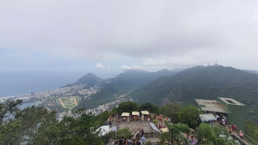 AVenturismo Christ Redeemer - A Short Visit to Parque Lage