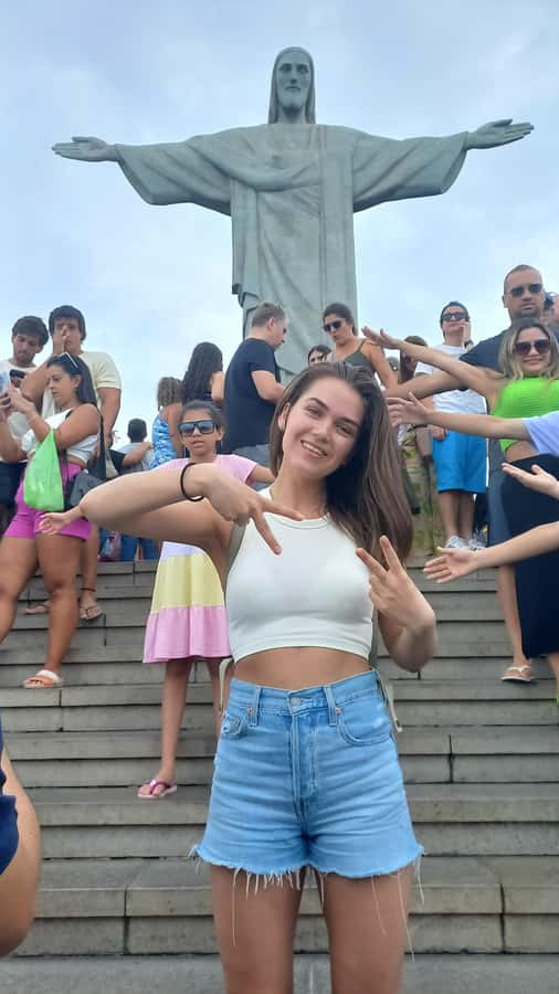 AVenturismo Christ Redeemer - What the Guide Adds to the Day