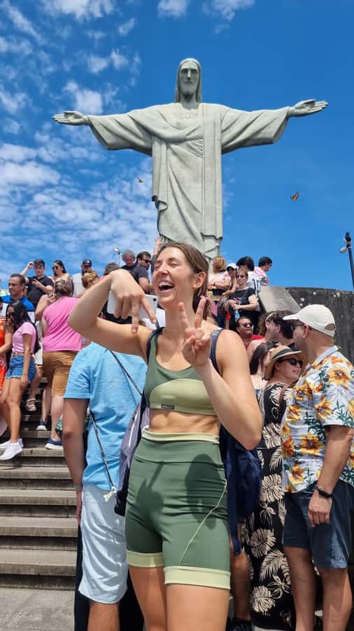 AVenturismo Christ Redeemer - Hiking Through Tijuca National Park