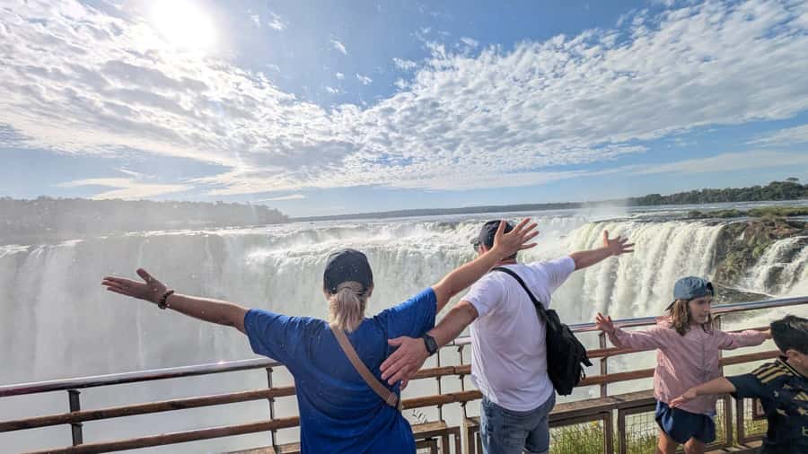 Brazil & Argentina: Iguazu Falls Both Sides in One Day - Key points to know before booking