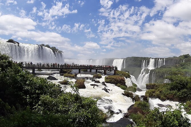 Brazilian Falls Private Tour with Entrance, Lunch and Boat - Who will enjoy this most?