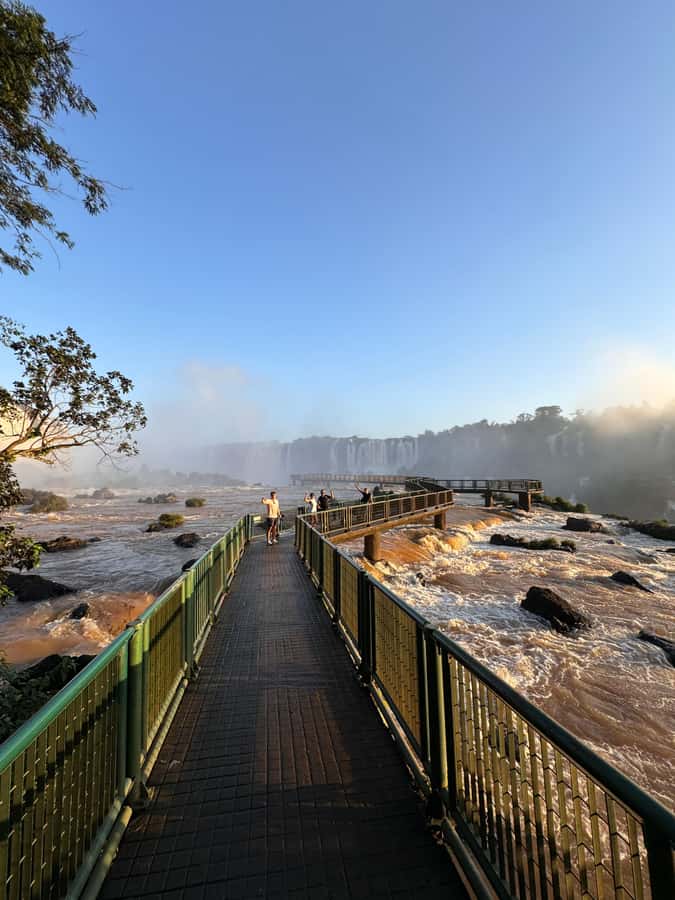 Brazilian Iguassu Falls,Bird park Boat Safari all tickets - Why this combination works so well