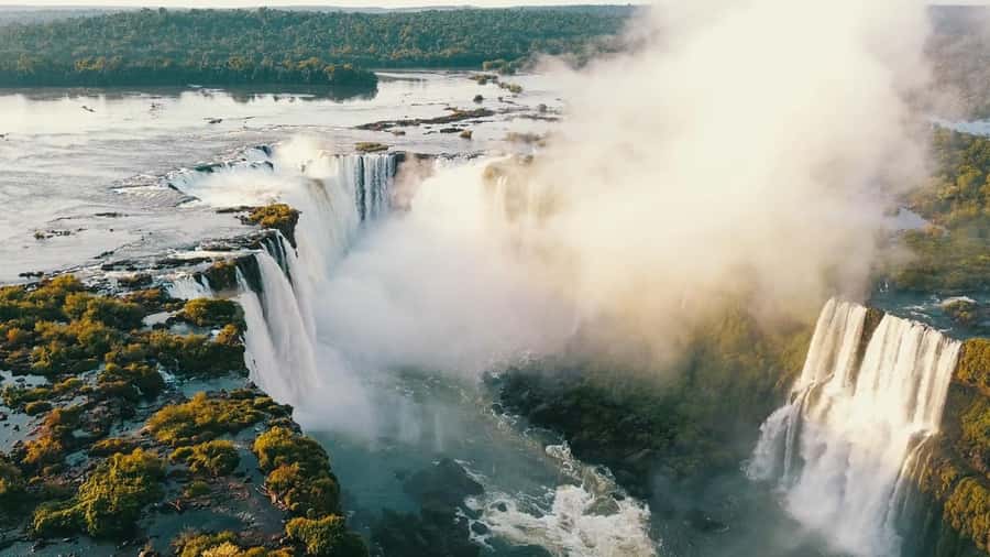 Brazilian Iguassu Falls,Bird park Boat Safari all tickets - Macuco Safari: the day’s wet finale