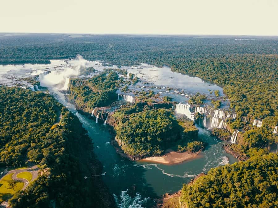 Brazilian Iguassu Falls,Bird park Boat Safari all tickets - Who should book this day?