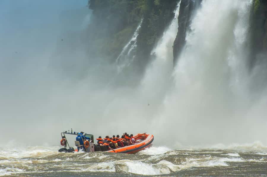 Brazilian Iguassu Falls,Bird park Boat Safari all tickets - Practical packing advice for a wet park day