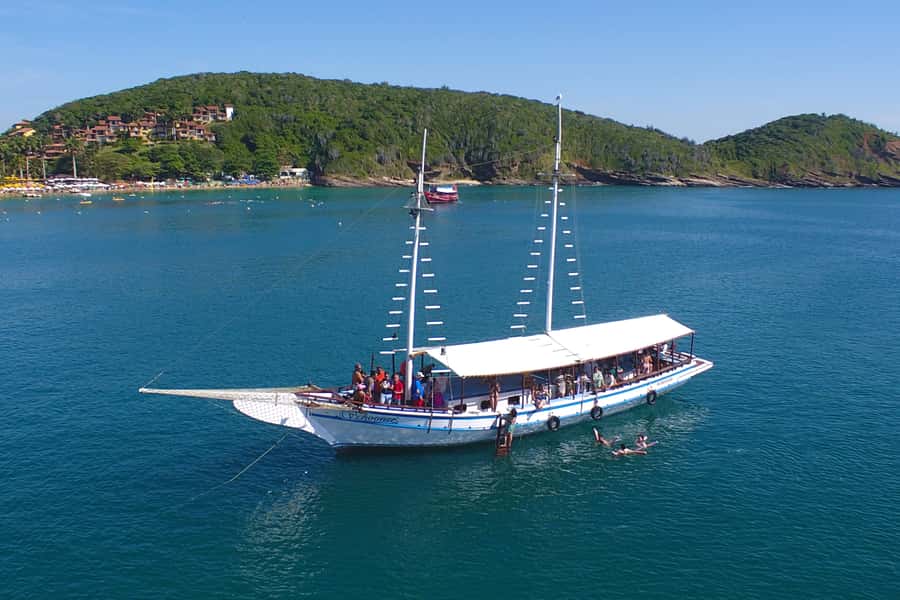 Búzios 2.5-Hour Schooner Boat Experience - The first run along Armação and Bardot Shore