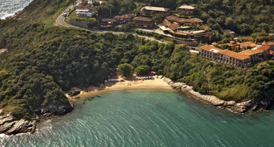 Búzios: City Tour & Beach Hopping with Lunch - The Peninsula by Water: Islands, Coves, and Beaches