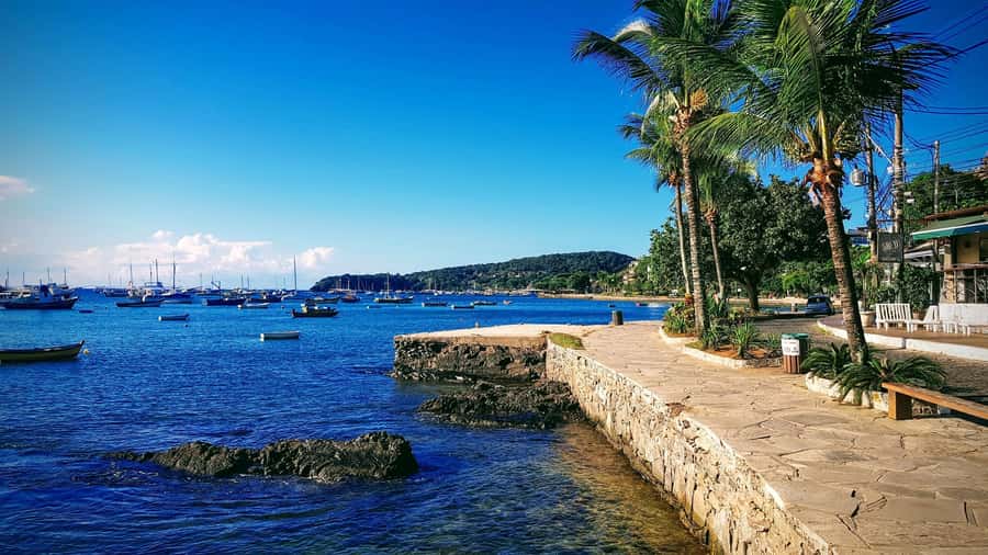 Buzios: City Tour by Trolley with 12 Beaches and Pickup - What the two-hour route feels like