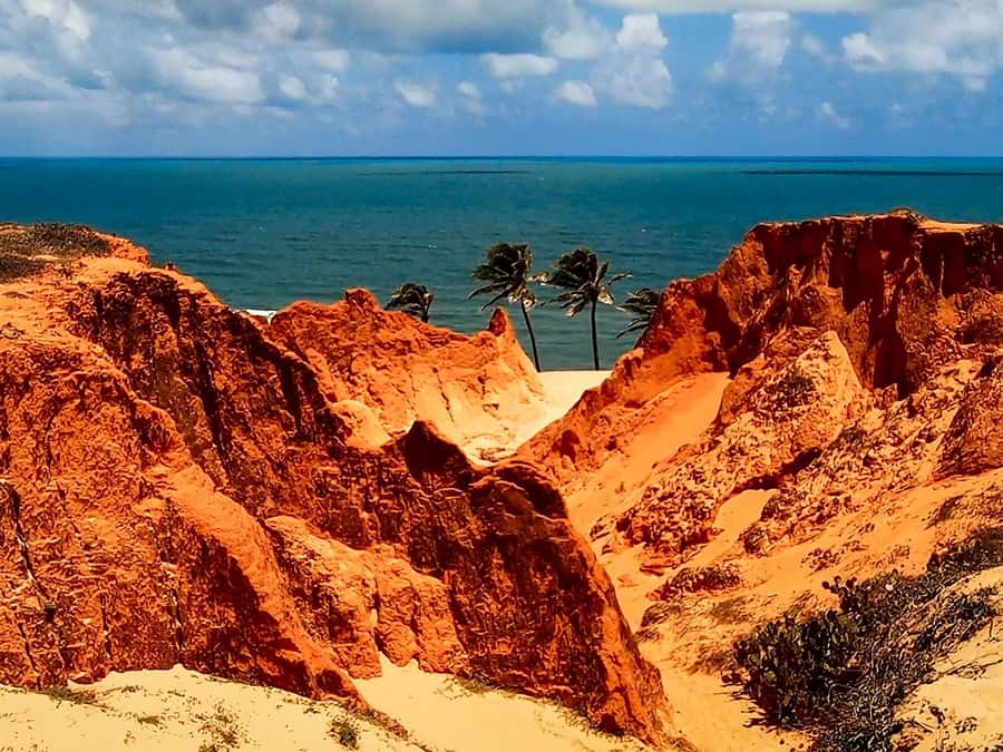 Ceará Beaches in one day - Praia das Fontes and the freshwater meeting the sea