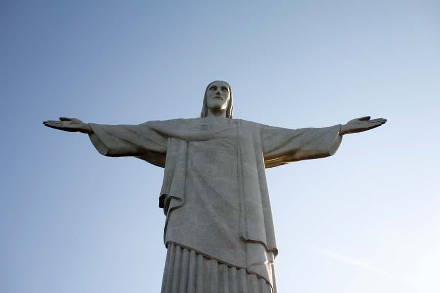 Corcovado and Sugarloaf Mountain Full-Day Tour - Choosing between the van and train options