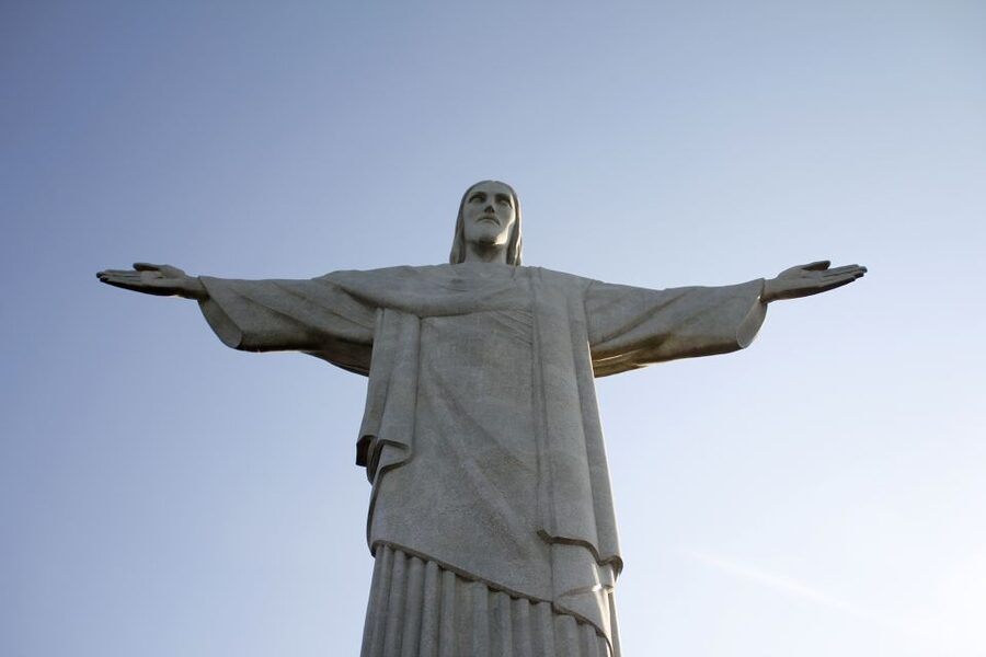 Corcovado and Sugarloaf Mountain Full-Day Tour - Transport, group size, and what can go wrong