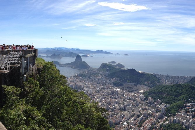 Corcovado with Christ Statue & Sugar Loaf - The early start is the key advantage