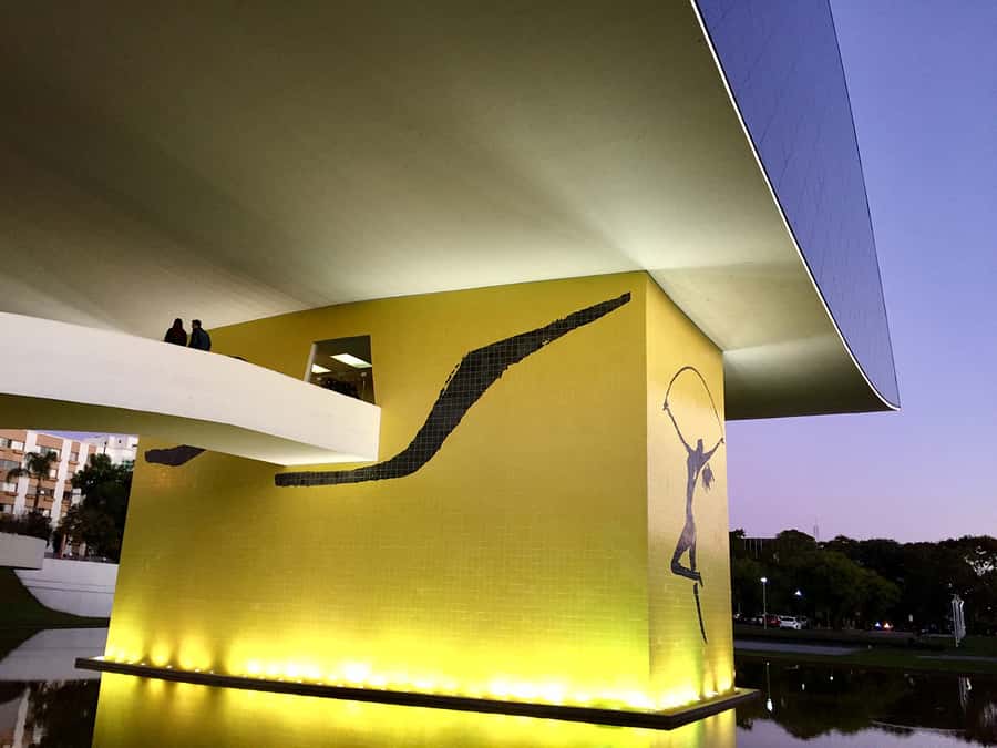 Curitiba: 4-Hour City-By-Night Tour with Dinner - Santa Felicidade turns sightseeing into dinner