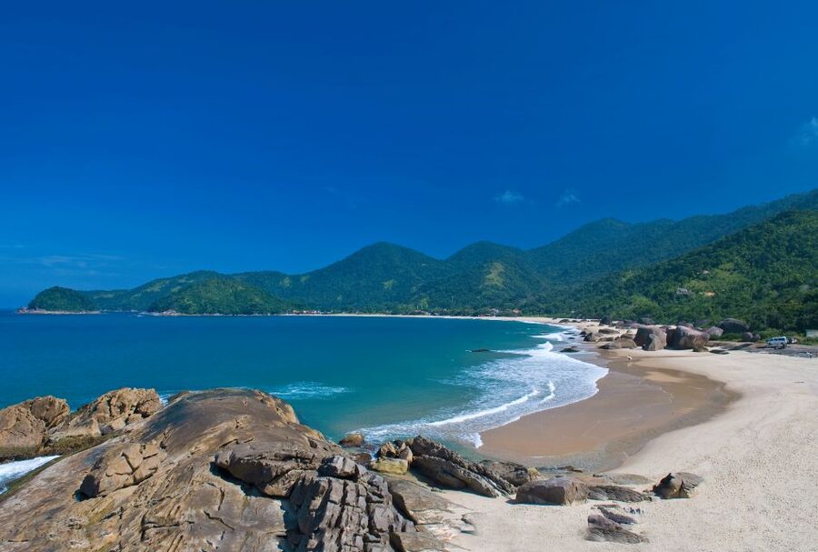 Day Tour to Trindade: Nature and Sea Adventure from Paraty - Praia do Meio: the best place for a swim