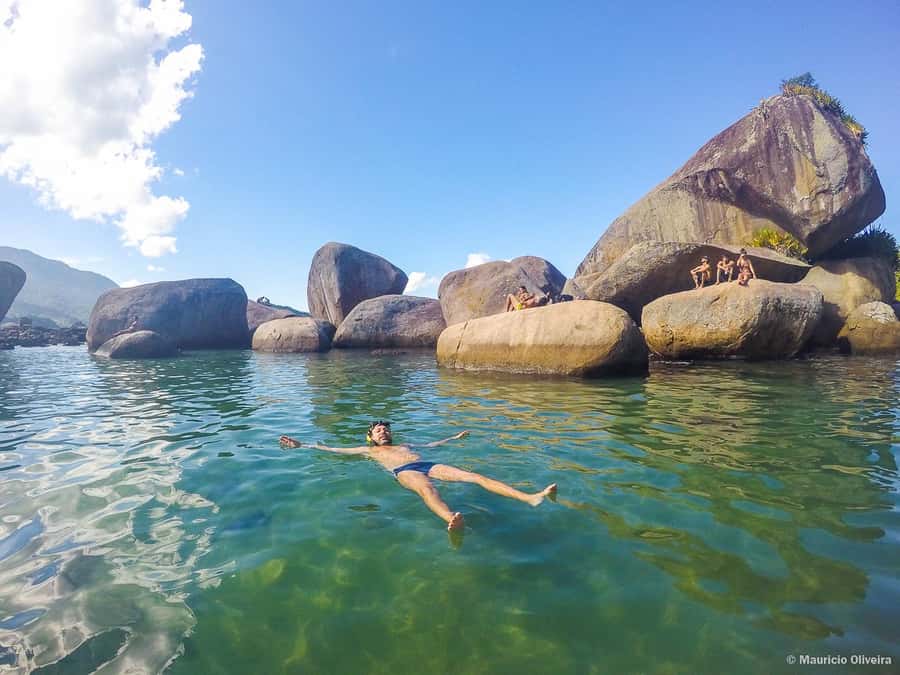 Day Tour to Trindade: Nature and Sea Adventure from Paraty - Praia do Cepilho: a dramatic first stop