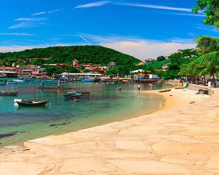 Discover Búzios Beaches and Boat Tours - Leaving from Búzios - Meeting the guide at Babylon Búzios