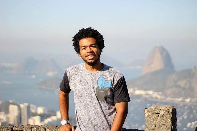 Excursion: Cristo Redentor, Tijuca National Forest and City Tour in 7 hours - São Conrado is a fast but dramatic viewpoint