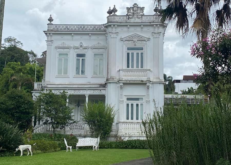 Explore Santa Teresa: Walking Tour - Rua Laurinda Santos Lôbo and local art