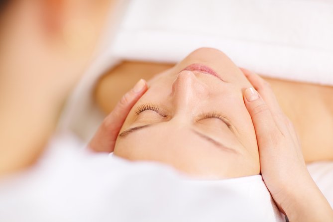 Facial Energization - by Venus' Secret Spa - São Paulo - Skin cleansing and the beauty side of the treatment