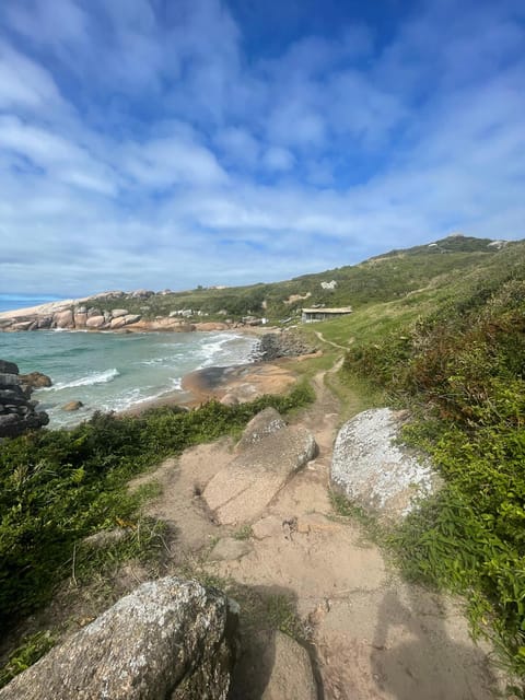 Florianopolis: Gravata Beach Trail with Picnic - A Brazilian picnic beside the water