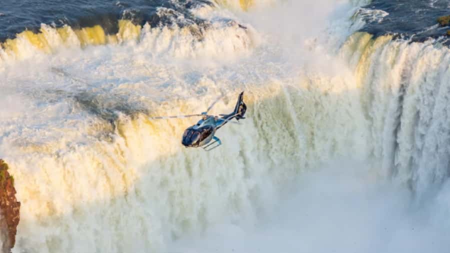 Foz do Iguaçu: Helicopter Flight over the Iguassu Falls - Why an aerial view changes Iguassu Falls