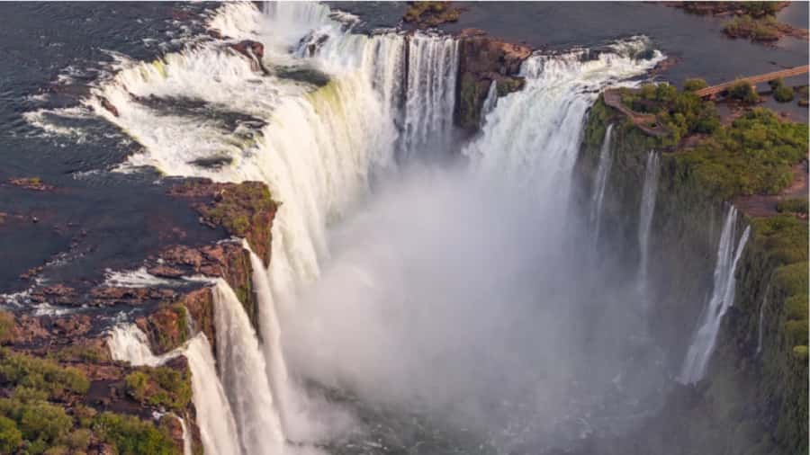 Foz do Iguaçu: Helicopter Flight over the Iguassu Falls - Language, group style, and cancellation terms