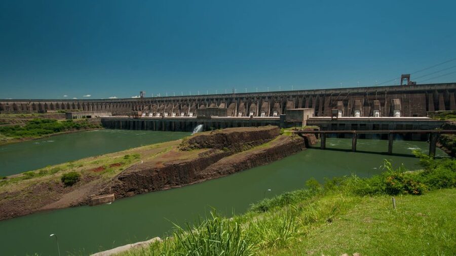 Foz do Iguaçu: Itaipu Hydroelectric Dam Guided Tour - The open-air bus gives you the big picture