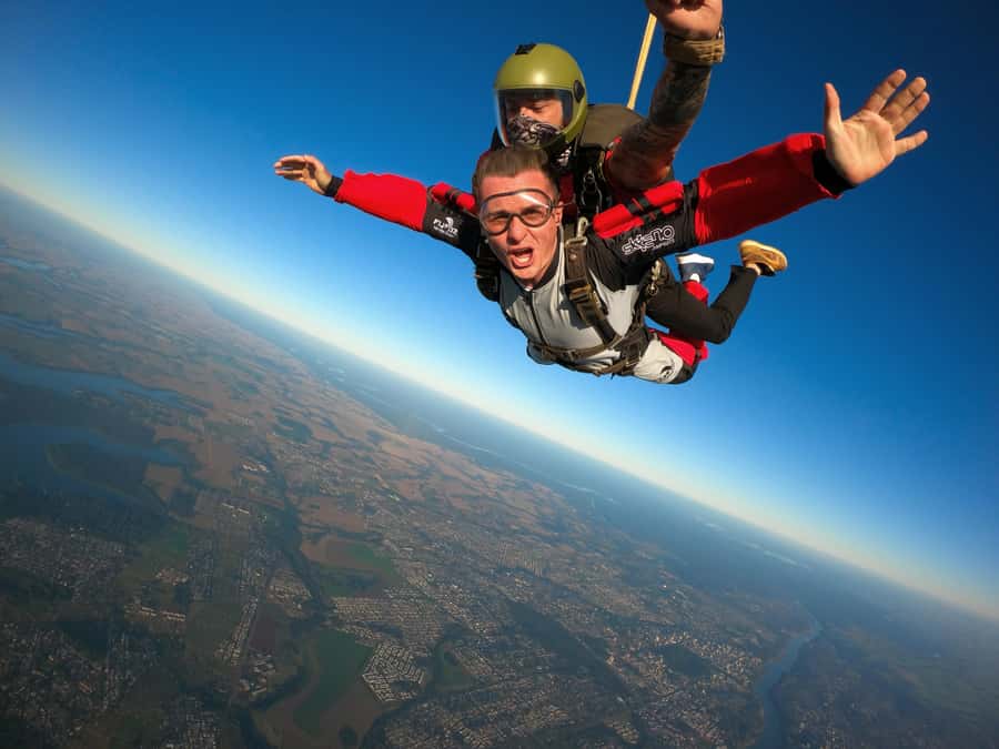 Foz do Iguacu: Skydiving Experience with Photos and Videos - Key points to know before booking