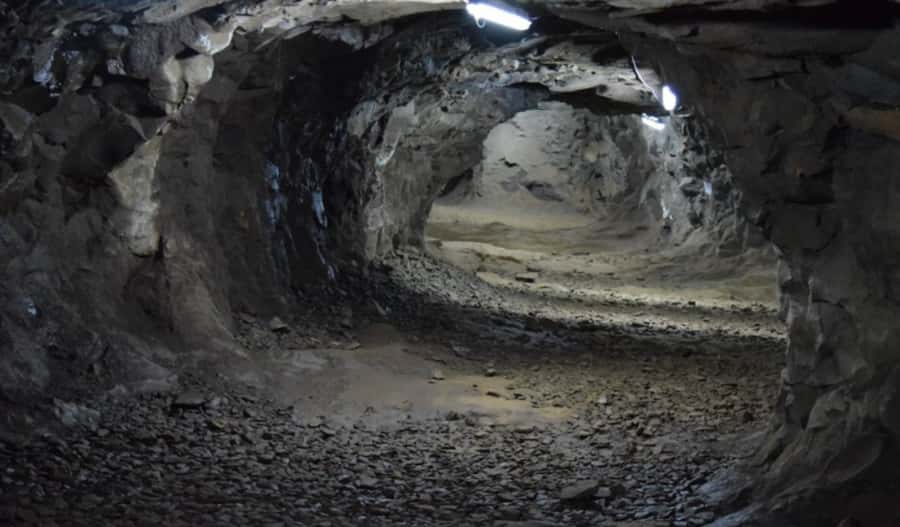 Foz do Iguaçu: Wanda Mines and San Ignacio Ruins Day Trip - The 6:30 a.m. pickup and the border crossing