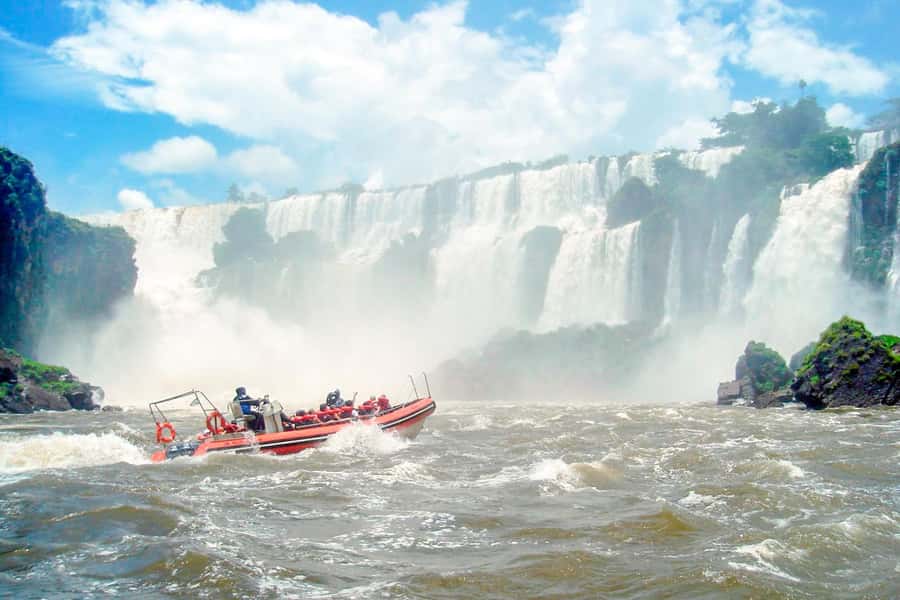 From Foz do Iguazu: Brazil Iguazu Falls & Macuco Safari Boat - Which travelers will enjoy this most?