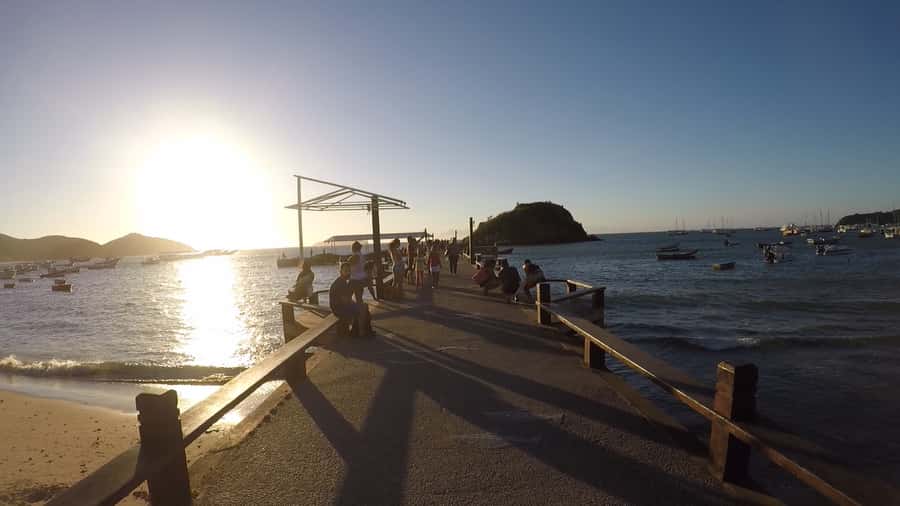 From Rio de Janeiro: Búzios Full-Day Boat Tour - Buffet lunch and the timing gamble