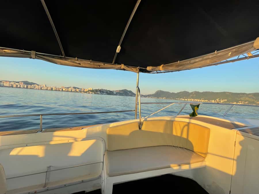 From Rio de Janeiro: Private Speedboat Tour - Views of Sugarloaf Mountain and Cristo Redentor