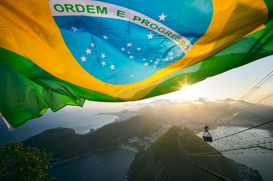 From Rio de Janeiro: Sugarloaf Mountain Tour with Cable Car - Why Sugarloaf works so well as a short Rio tour
