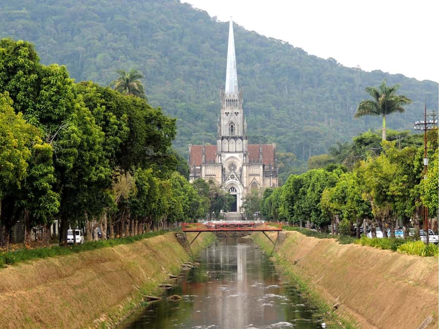 From Rio: Full-Day Tour to The Imperial City of Petrópolis - Why Petrópolis makes a good change from Rio