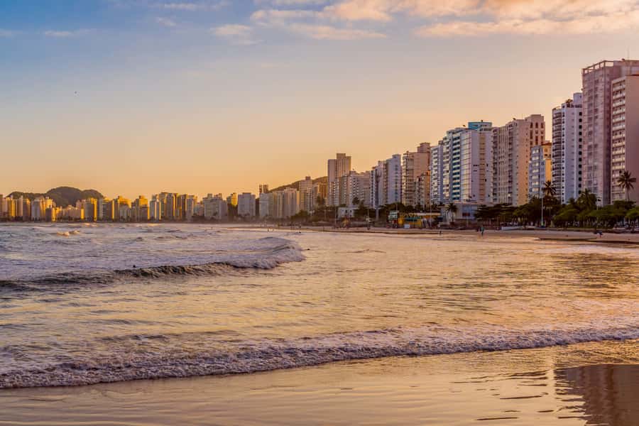 From São Paulo: Santos and Guarujá Private Full-Day Tour - Seafood lunch in Guarujá