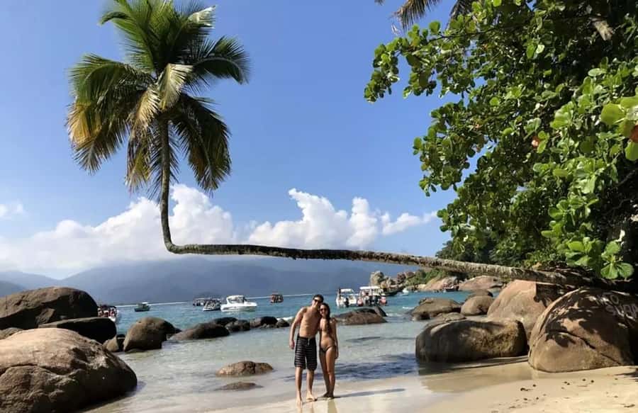 Full-Day Tour to Angra dos Reis and Ilha Grande - Praia de Araça and the value of a second beach stop