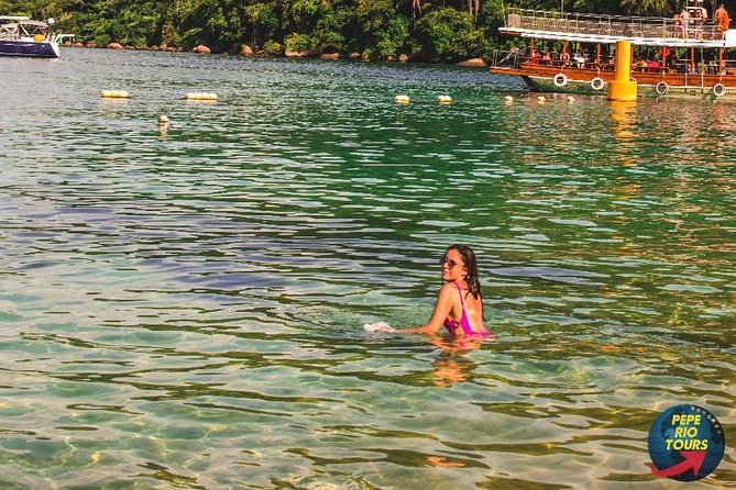 Full Day Tour to Angra dos Reis with Lunch - Lagoa Azul and the first taste of Ilha Grande