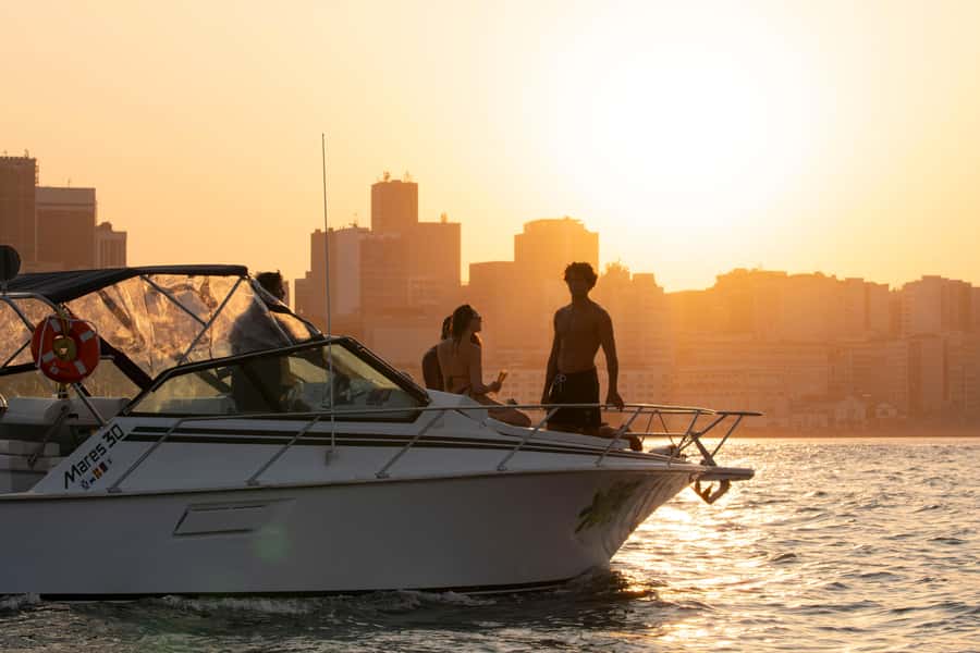 Glória: Sunset Speedboat Cruise with Drinks and Snacks - Quick takeaways from the boat