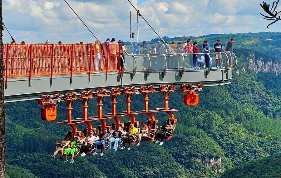 Gramado and Canela: Private Daytour from Porto Alegre - Gramado’s polished center and chocolate shops