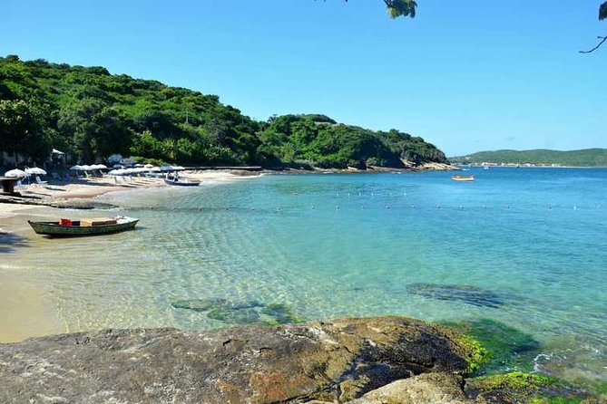 Guided Tour to Búzios with Boat Tour and Lunch - Praia da Tartaruga starts the beach circuit
