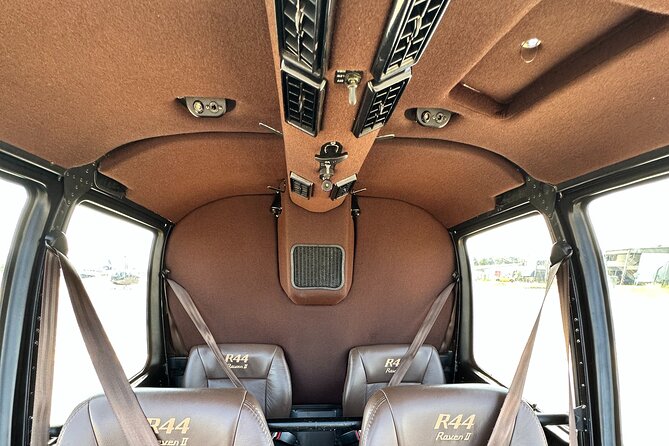 Helicopter Ride in Rio de Janeiro - 30 Minutes by Comandante Nobre - Sugarloaf and Rodrigo de Freitas Lagoon