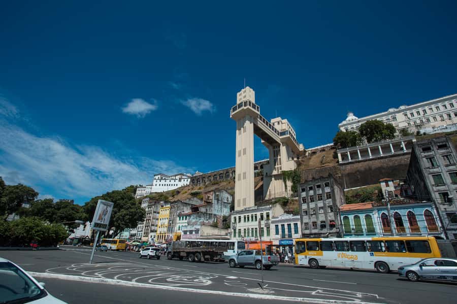 Historic City Tour in Salvador - Through Corredor da Vitória, Campo Grande, and Piedade