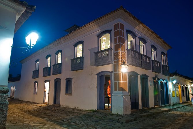 Historical Tour with Cachaça Tasting - BY PARATY TOURS - What the cachaça tasting adds